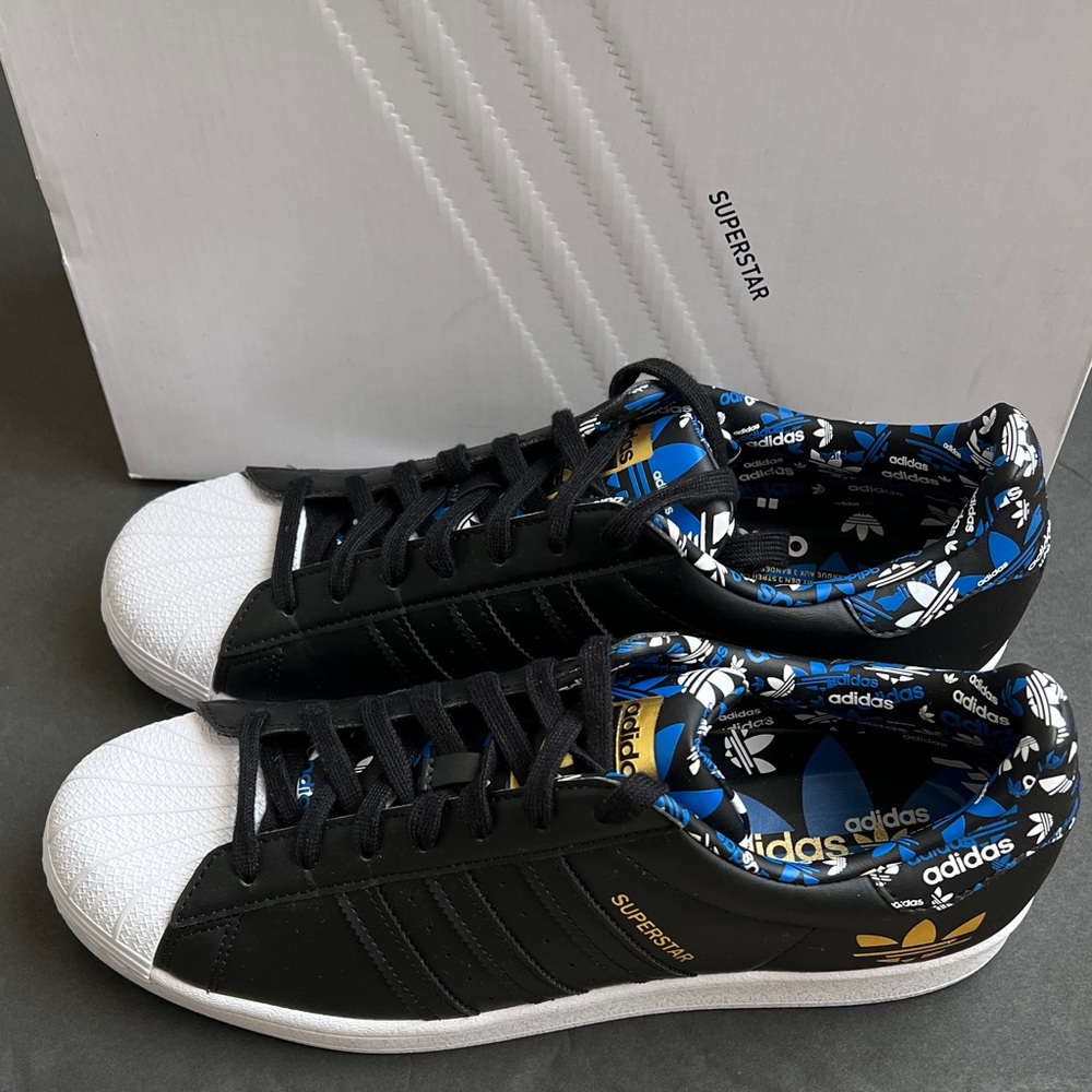 Adidas Black and White Superstar Shoes Sz 10.5